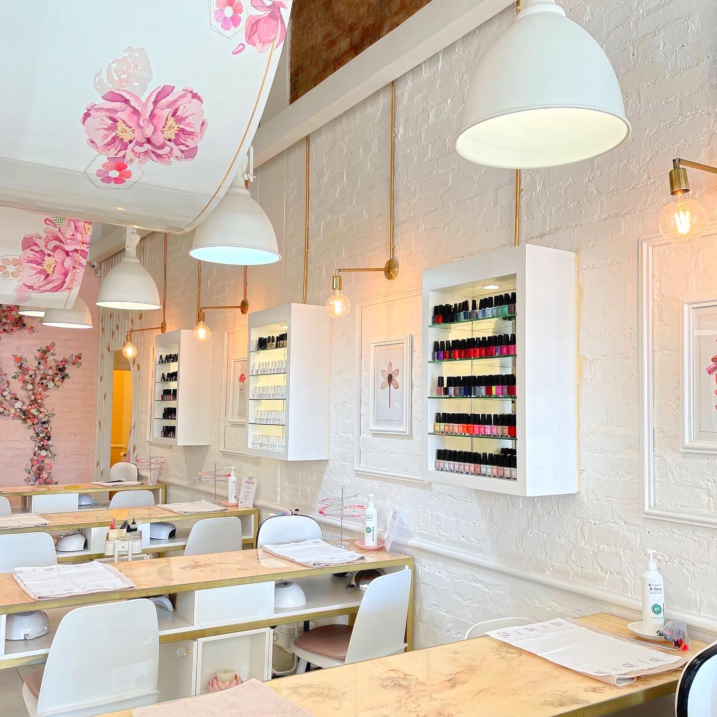 Crema Nail and Beauty Lounge