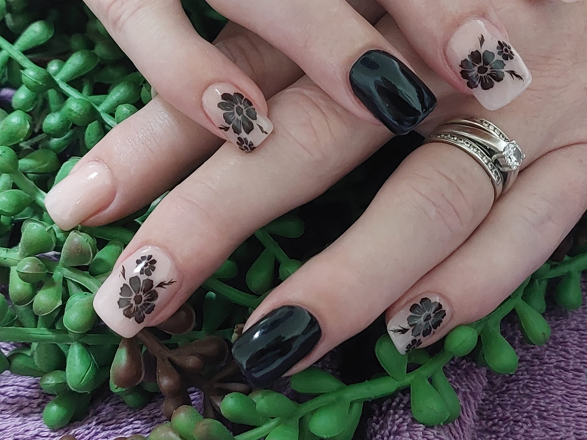 328858370 491211919872195 4688173983462545403 n