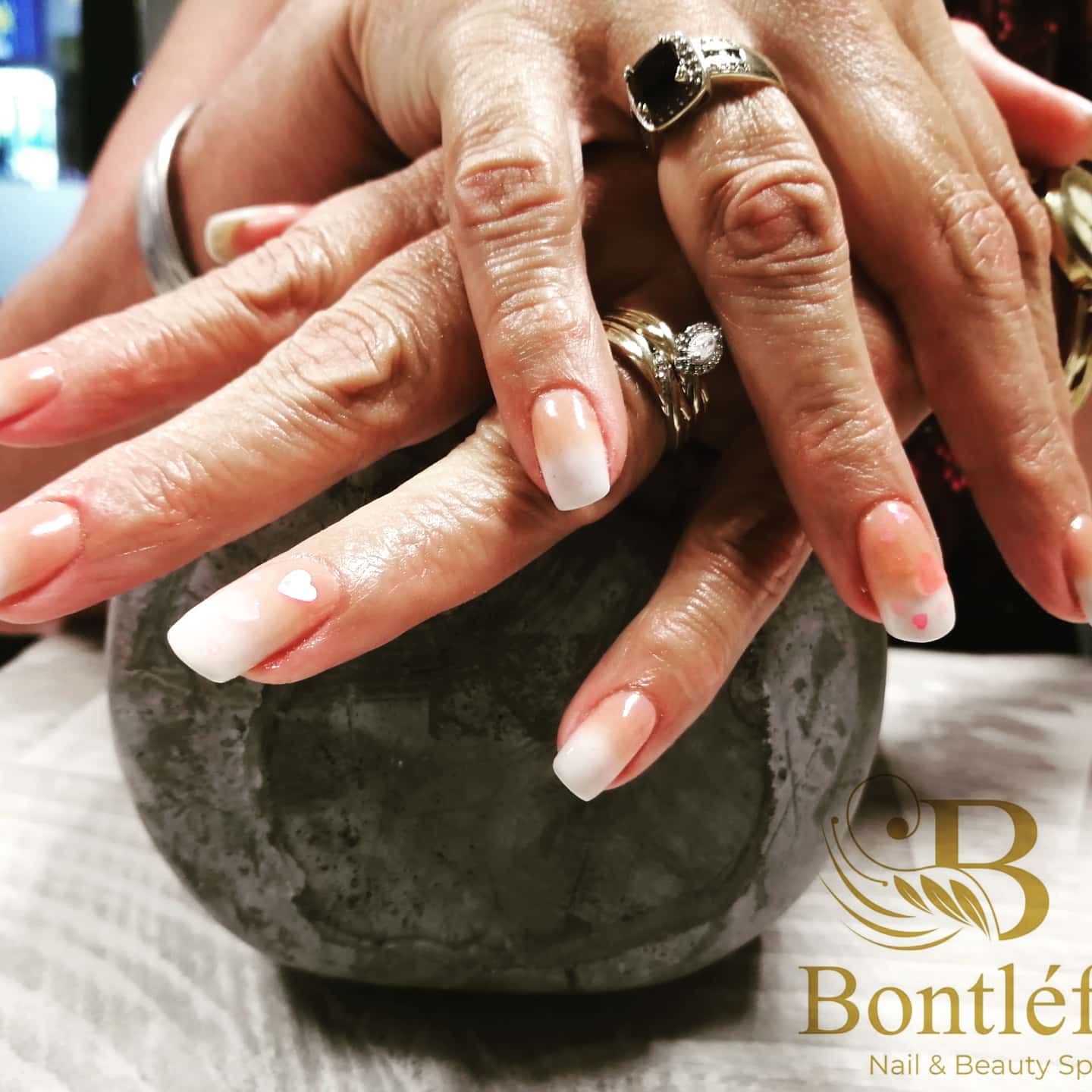 Bontléful Nail & Beauty Spa