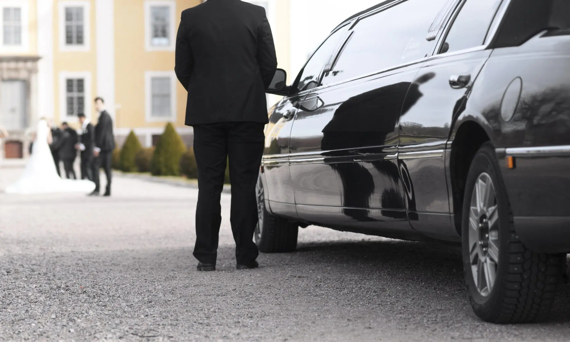 Limo Services on Long Island Metro Limousine Service 2000x1200 1 1